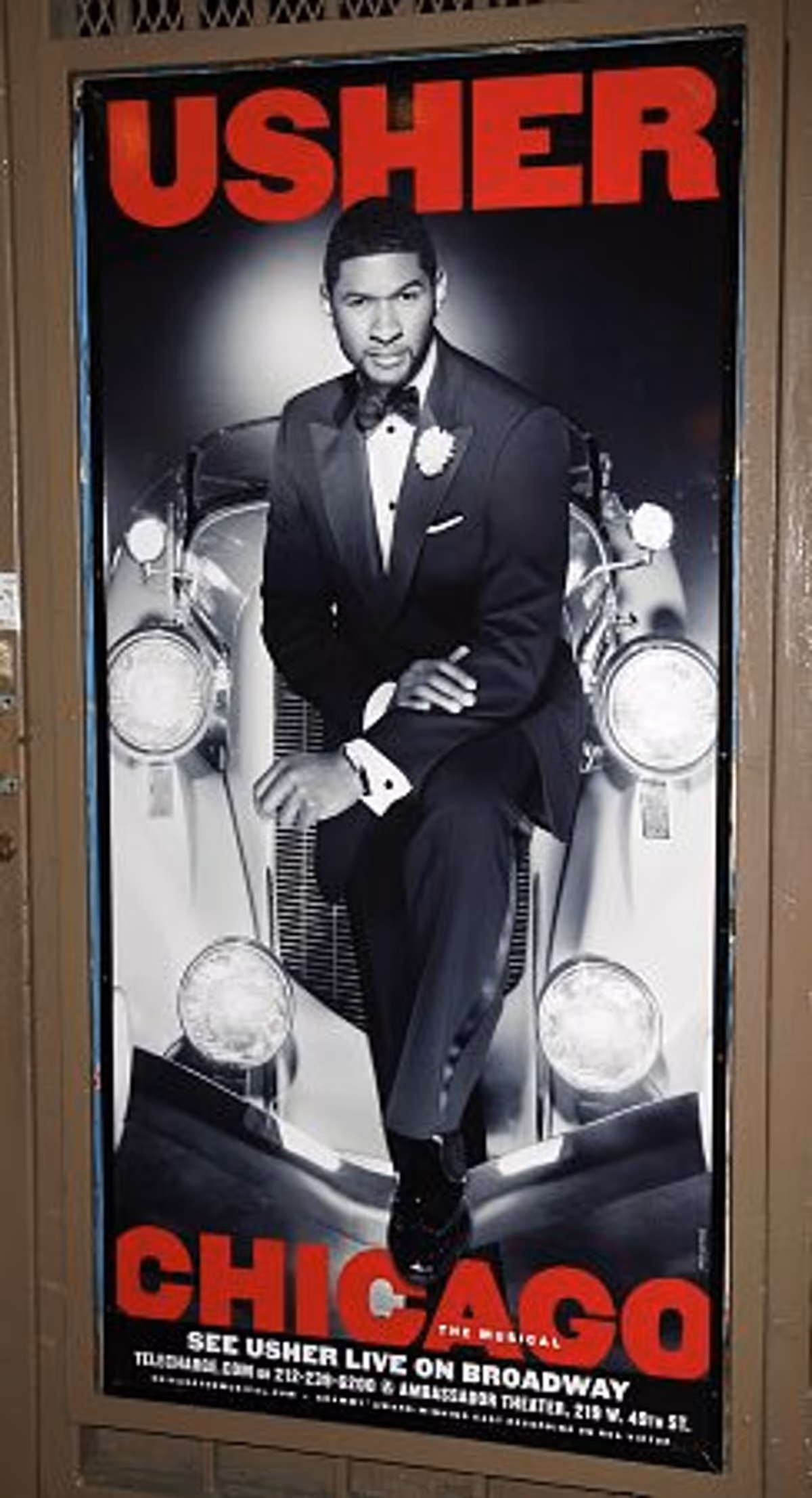 Usher Opens in Chicago