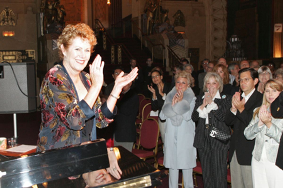 Lynn Redgrave invites the audience to a dessert reception following the show at 