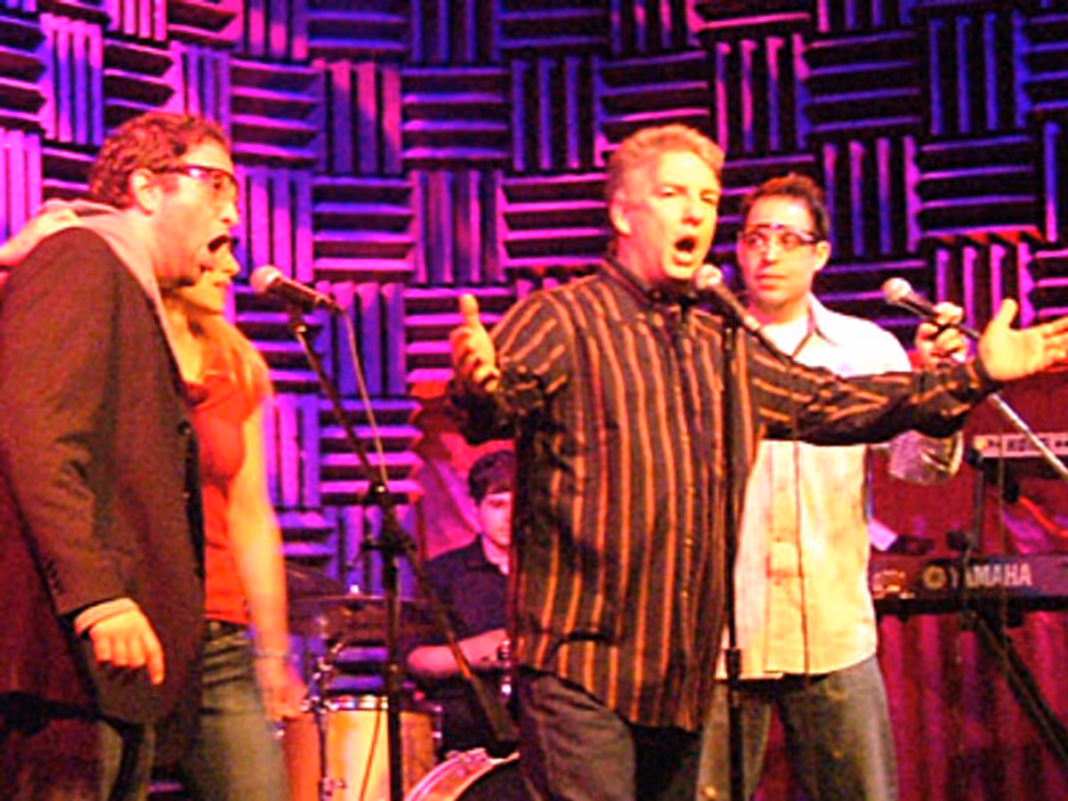Marc Summers (TV's Double Dare, Unwrapped) belts out
the Double Dare Musical number (notice the protective eyewear!) at 