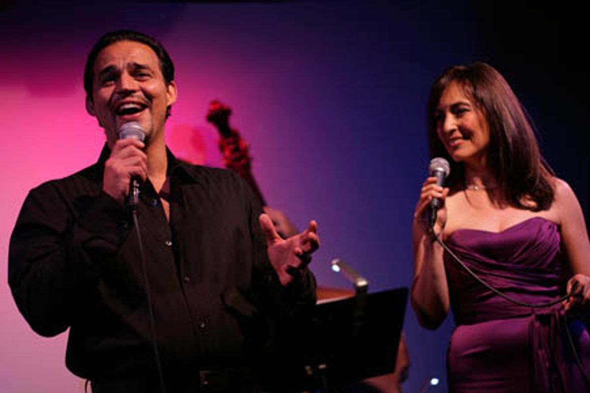 RubÃ�'Â©n Flores and Jana Martinez at 