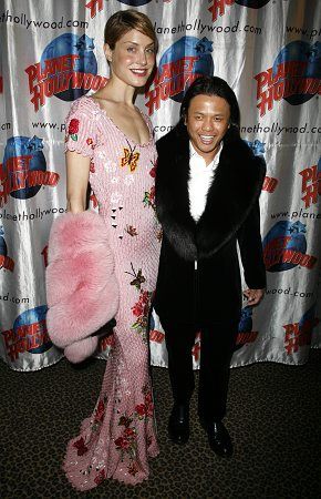 Zang Toi Photo