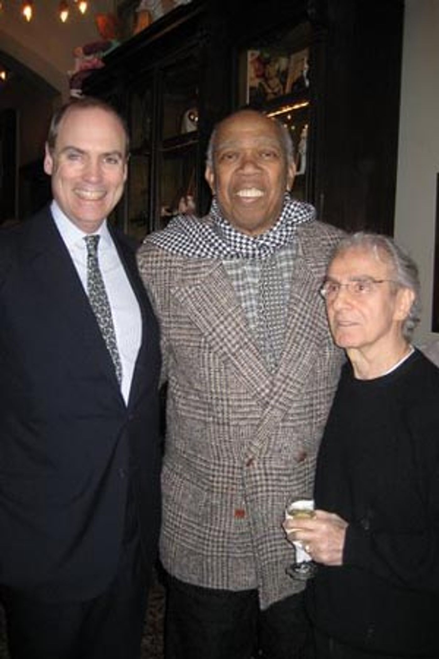 Photo Flash: St. George's Society National Arts Club Event Image