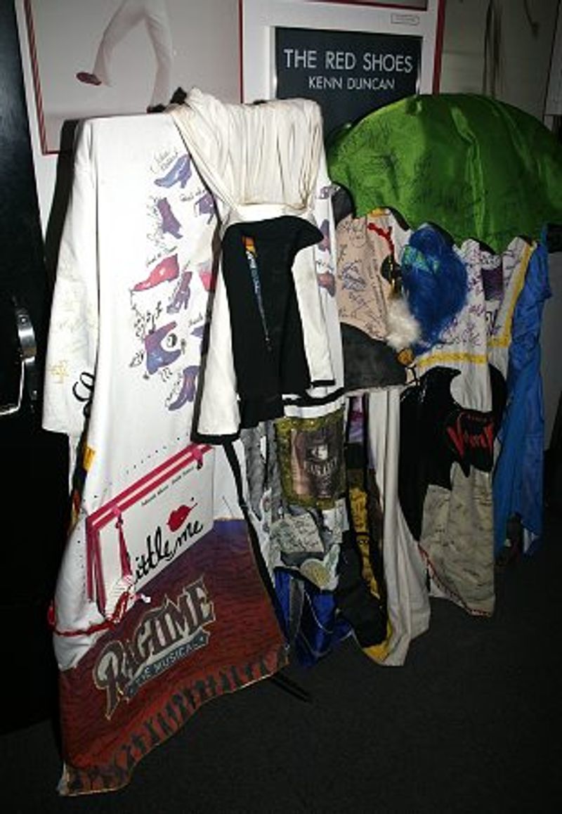 Photos: In Our Time Gypsy Robe Event — photo 7 of 48