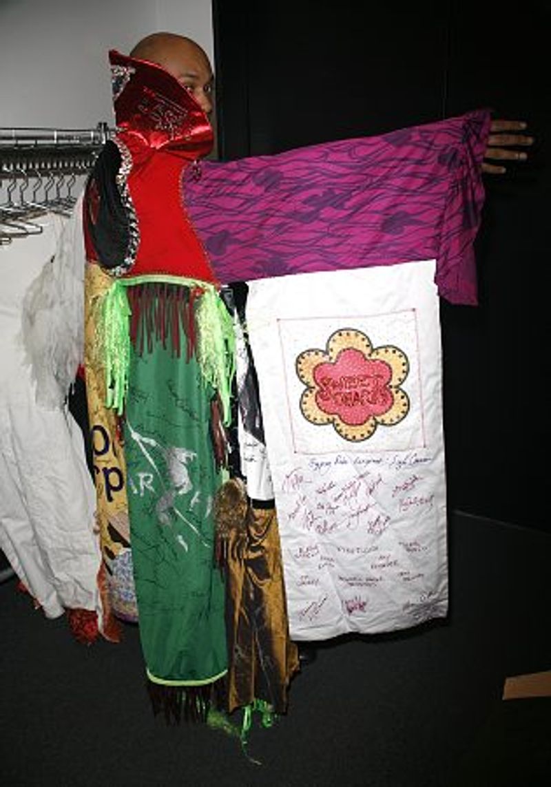 Photos: In Our Time Gypsy Robe Event — photo 46 of 48