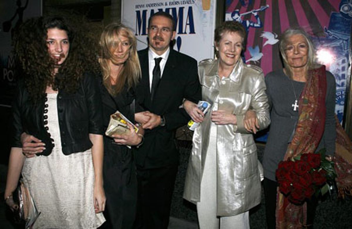 Daisy Bevan, Joely Richardson, Carlo Gabriel Nero (Vanessa Redgrave's son), Lynn Redgrave and Vanessa Redgrave at 