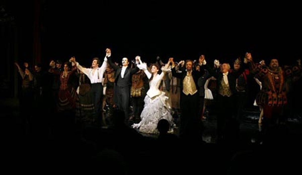 Michael Shawn Lewis, Howard McGillin, Jennifer Hope Wills and cast at 