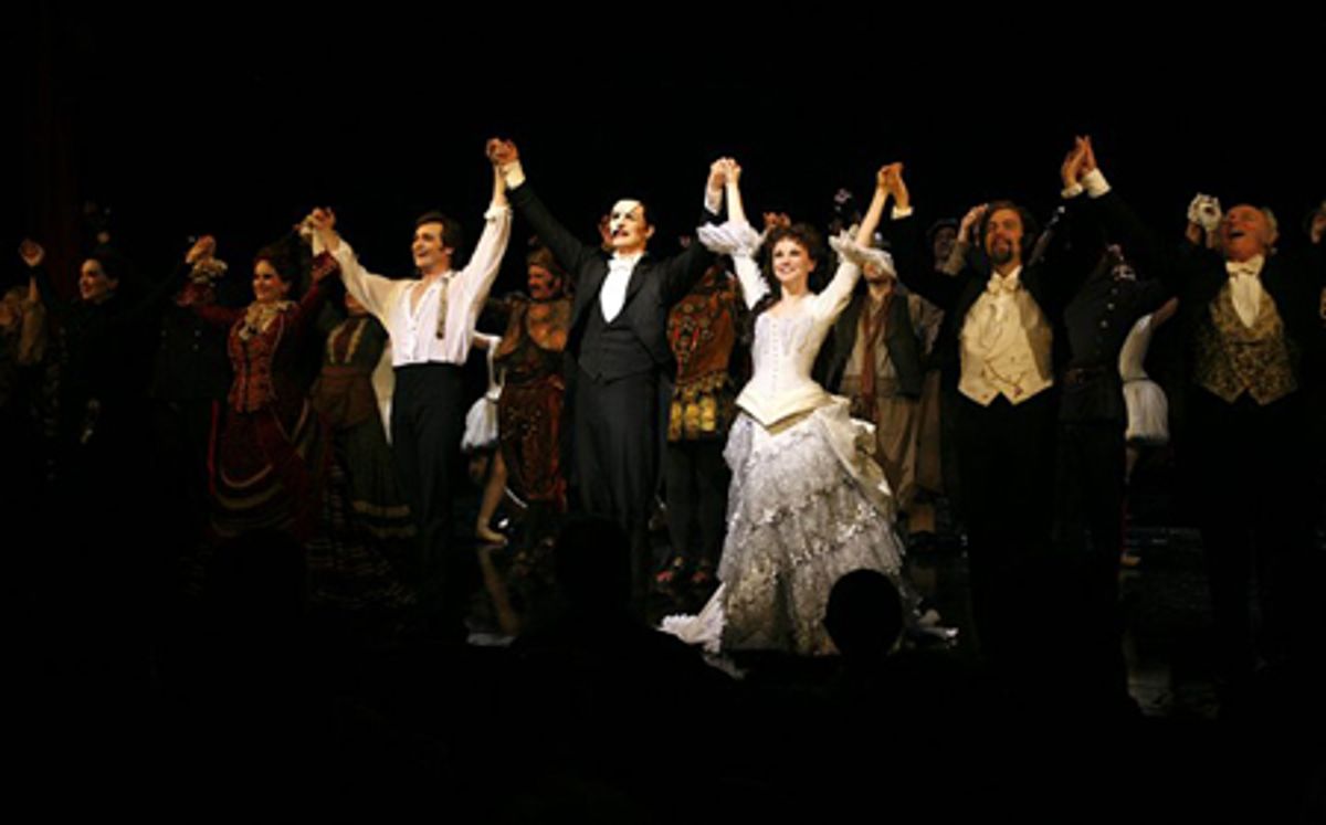 Michael Shawn Lewis, Howard McGillin, Jennifer Hope Wills and cast at 