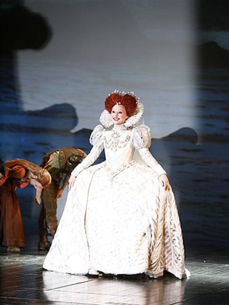 Photos: The Pirate Queen Opening Night — photo 27 of 58