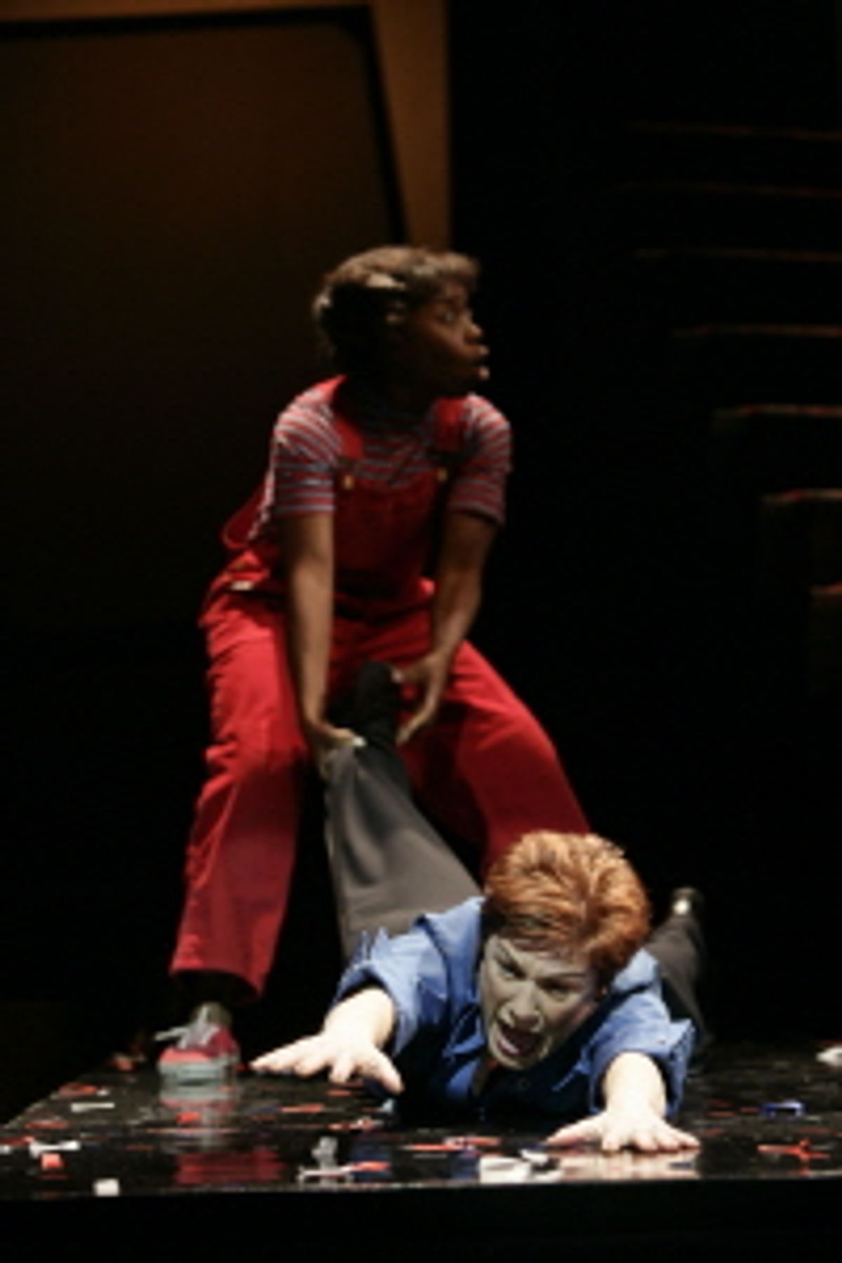 Donnetta Lavinia Grays as Lori and Lisa Kron as Lisa at 