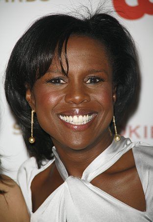 Deborah Roberts Photo