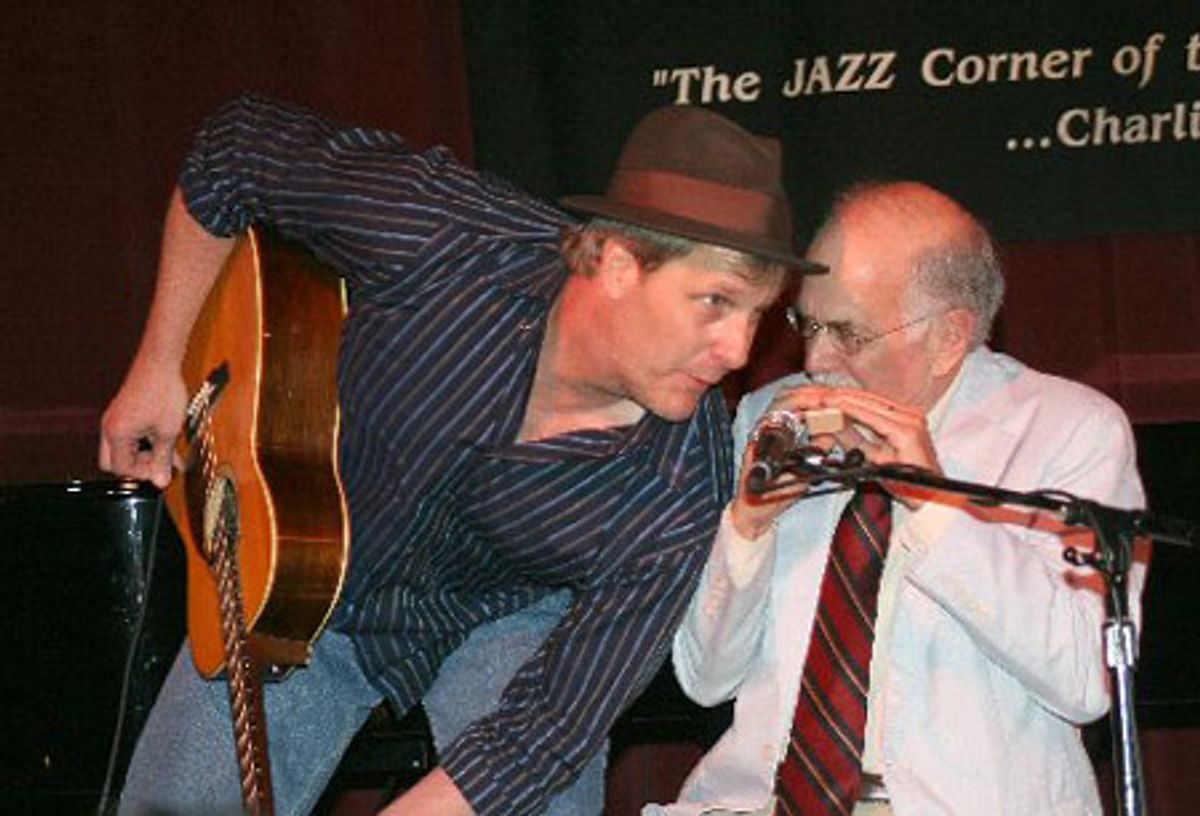 Jeff Daniels and audience volunteer at 