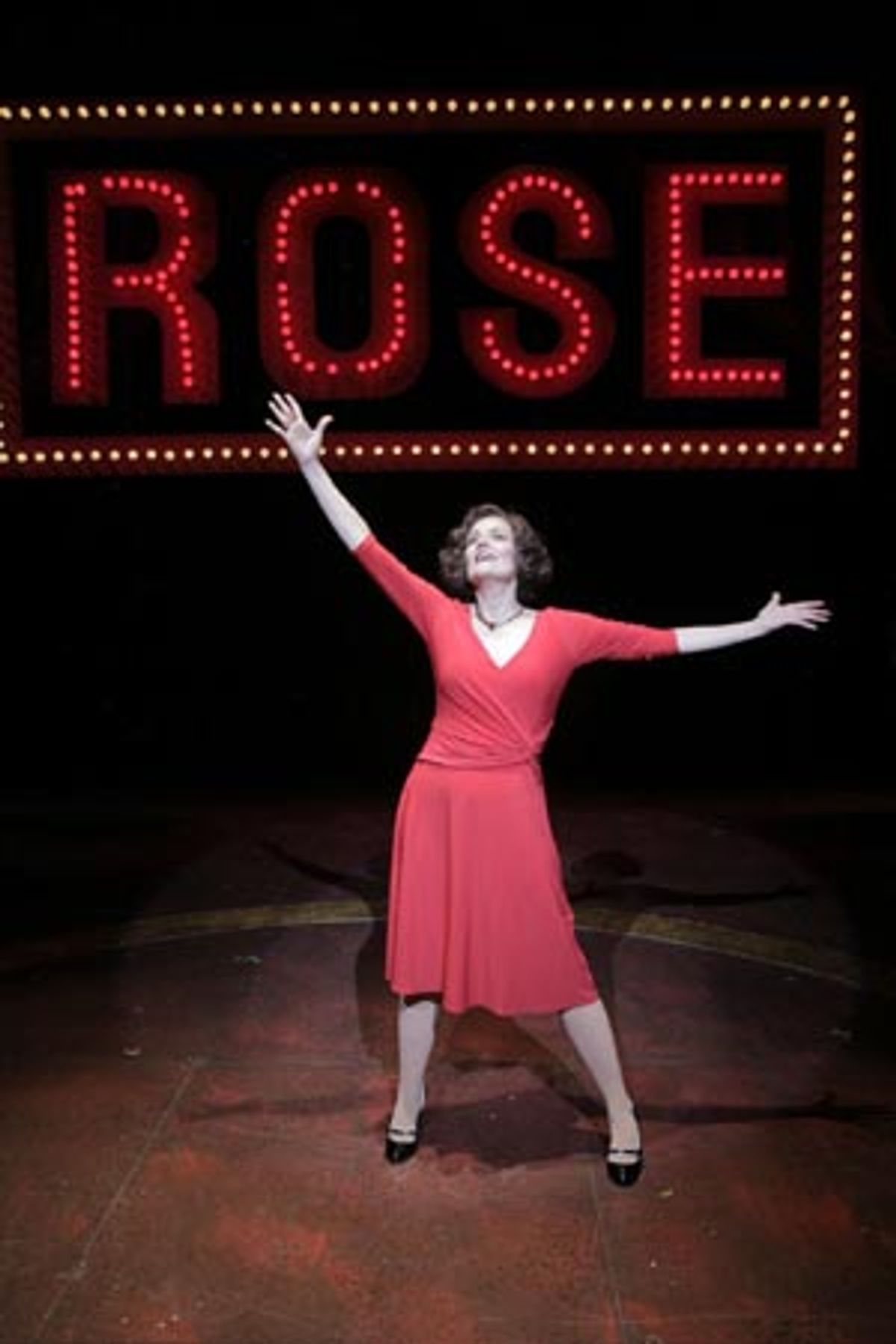 Karen Mason performing 'Rose's Turn' at 