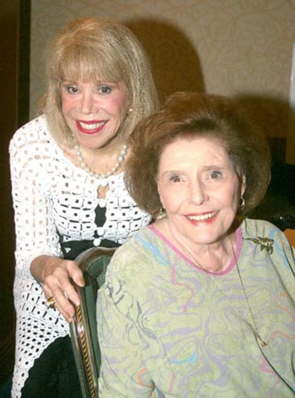 Sondra Gilman and Patricia Neal at 