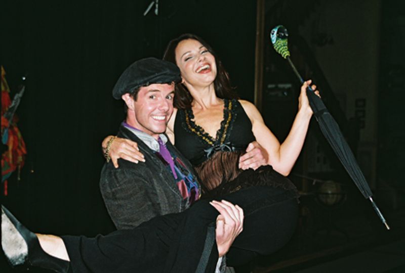Photos: Fran Drescher Visits Mary Poppins — photo 6 of 7