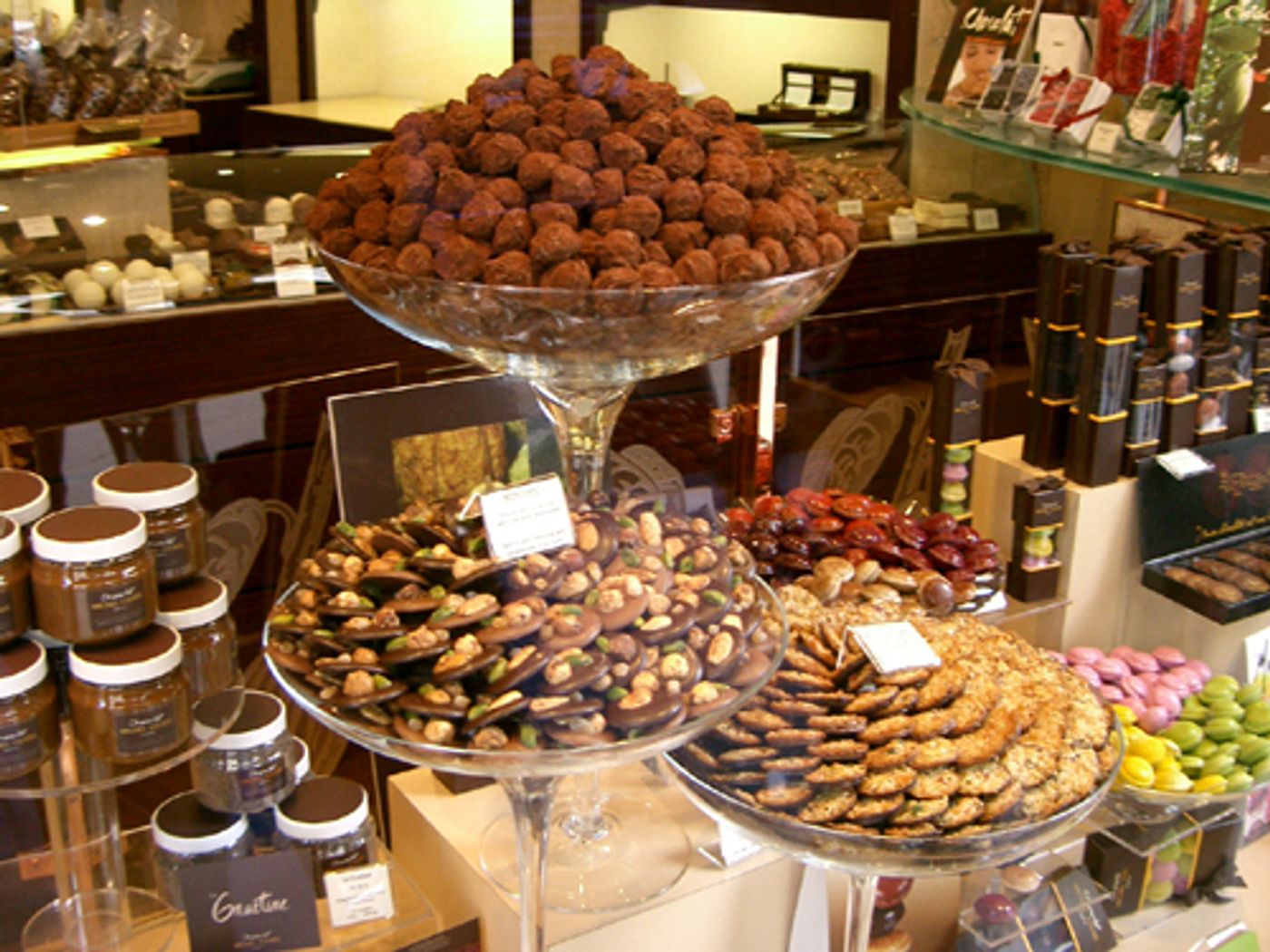 BWW Exclusive: Barbra Streisand European Tour 2007 Scrapbook  Image