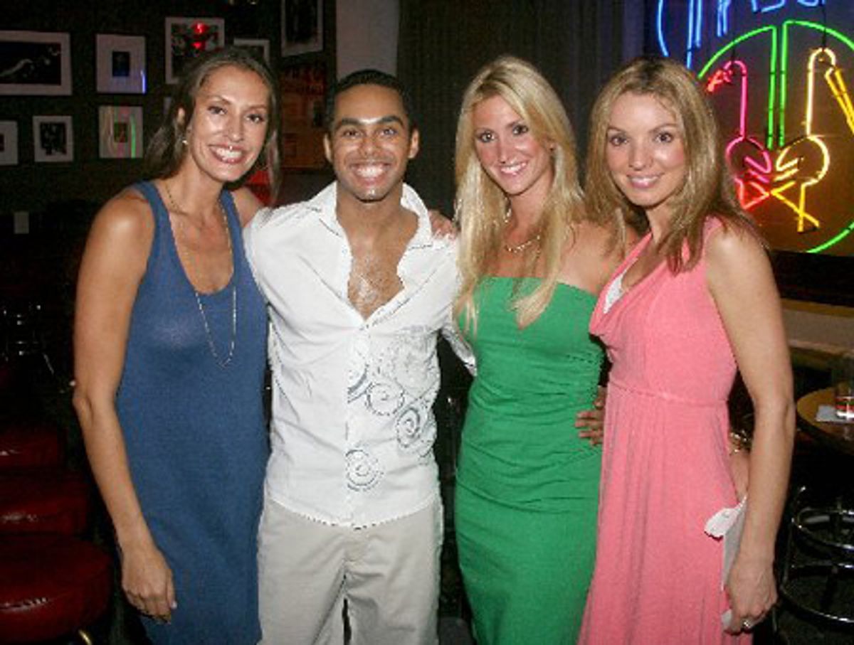 Sarah Gettelfinger, Jesse Nager, Kelly Levesque and Joy Kabanuck at 