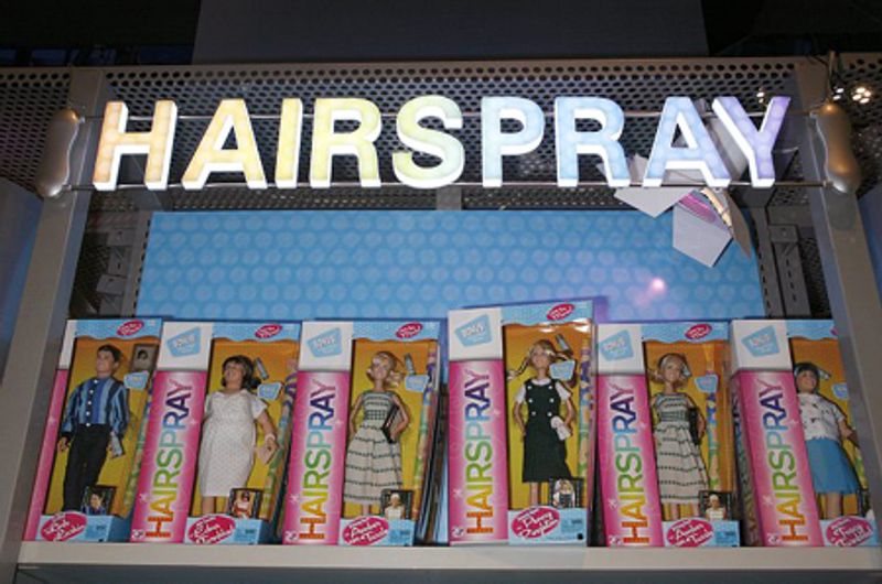 Photo Coverage: Hairspray Dolls at Toys 'R' Us — photo 44 of 44