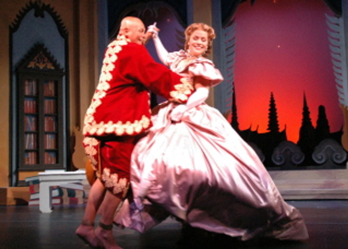 David Scannell and Sarah Pfisterer as the King and Anna at 