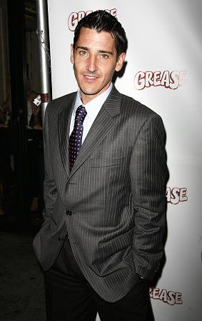 Jonathan Knight Photo