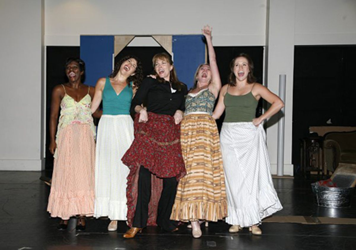 Dee Hoty and Lauren Kennedy with female ensemble at 