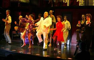 Kevin Chamberlin and Rosie Perez with the cast Photo