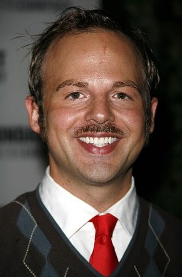 Jeffrey Evan Thomas Photo