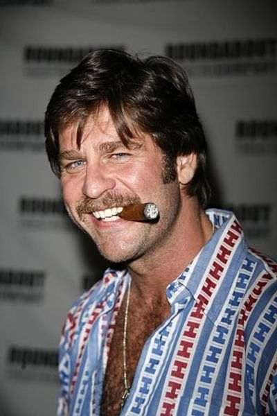 Ryan Idol
 Photo