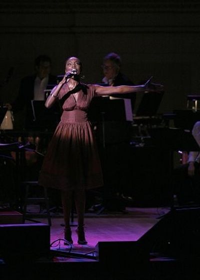 Heather Headley Photo