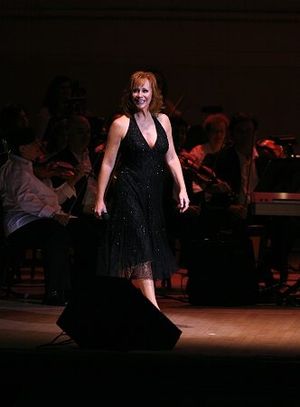 
Reba McEntire Photo