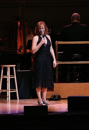 
Reba McEntire Photo
