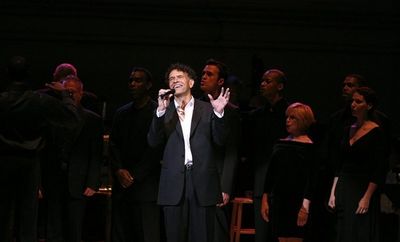 Brian Stokes Mitchell Photo