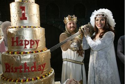 Peter Davison and Hannah Waddingham cut Spamalot's birthday cake Photo