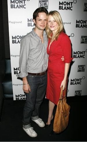 Eric Murdoch and Mamie Gummer Photo