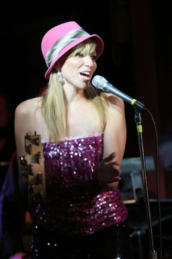 Deborah Gibson Photo