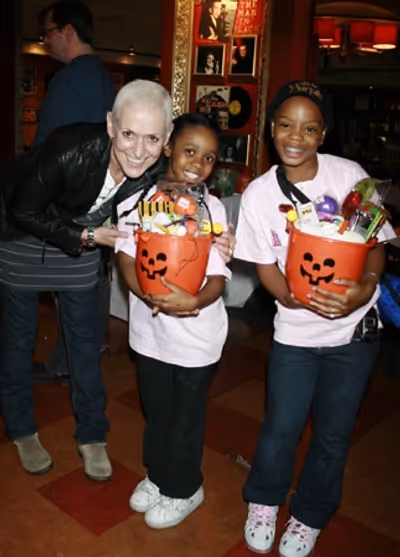 Kelly Gonda (Organization Founder), Ruby Crawford (The Color Purple) and Jenny Mollet Photo