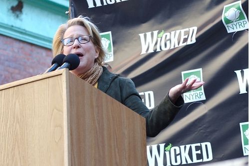 Photos: Wicked's Friendship Garden with Bette Midler — photo 22 of 25