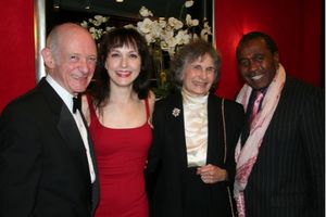 Lee Neuwirth, Bebe Neuwirth, Sydney Neuwirth and Ben Vereen Photo