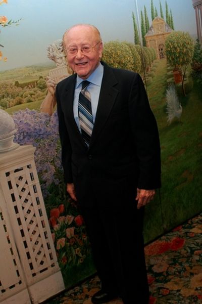 Seymour "Red" Press Photo