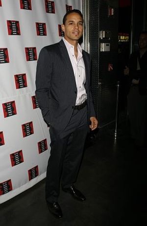 Daniel Sunjata Photo