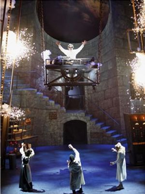 Roger Bart, Shuler Hensley, Andrea Martin, Christopher Fitzgerald and Sutton Foster @ BroadwayWorld Roger Bart, Shuler Hensley, Andrea Martin, Christopher Fitzgerald and Sutton Foster Photo