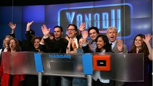 Cari Smulyan, Jackie Hoffman, Mary Testa, Cheyenne Jackson, Douglas Carter Beane, Kerry Butler, Brian Swibel, Maribel Aber, (VP of NASDAQ), Tony Roberts and Tara Smith @ BroadwayWorld Cari Smulyan, Jackie Hoffman, Mary Testa, Cheyenne Jackson, Douglas Carter Beane, Ke Photo