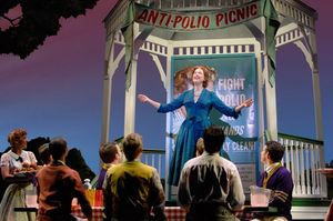 Harriet Harris as Mrs. Vernon-Williams Photo