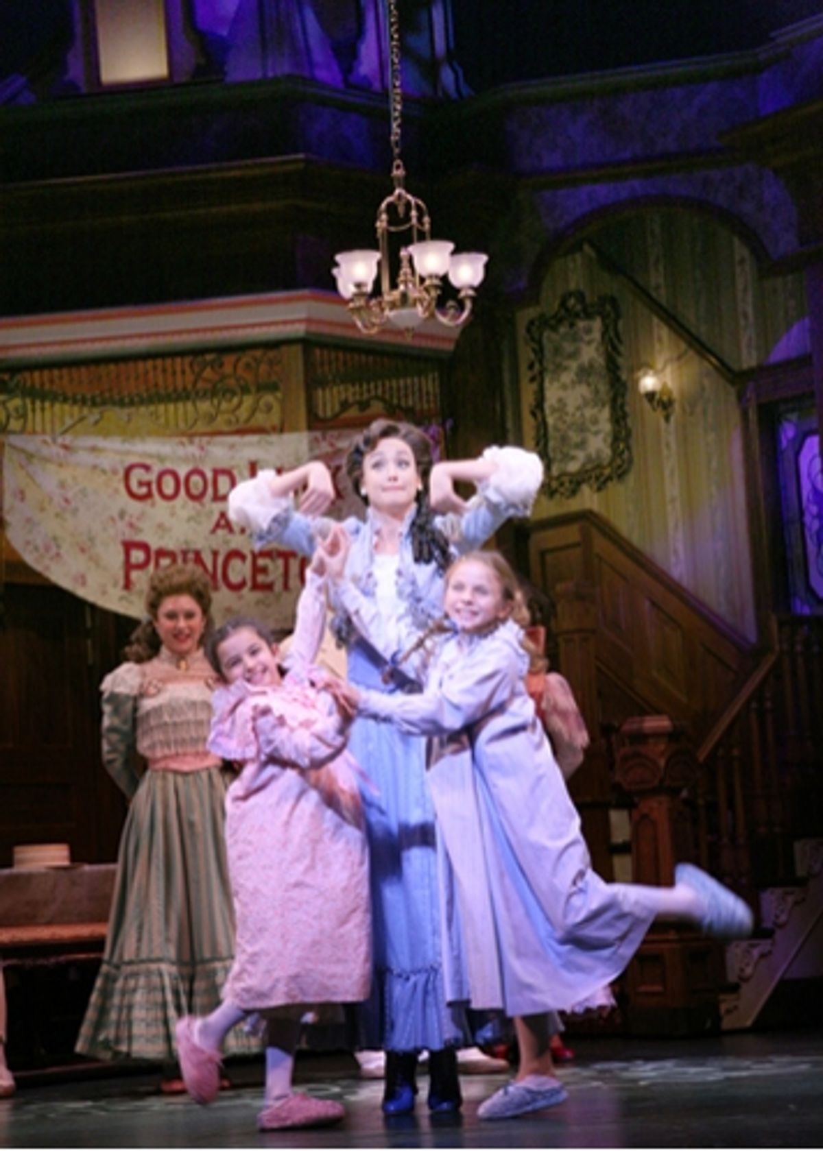 Jessica Rochwarger, Sophie Rudin (Tootie Smith), Brynn O'Malley (Esther Smith), Roni Caggiano (Agnes Smith) at 