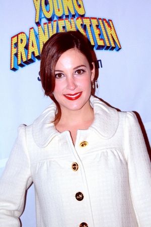 Lindsay Sloane Photo