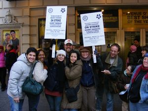 Howie Michael Smith, Mary Faber, Ann Sanders, Evan Harrington, Haneefah Wood and Jennifer Barnhart of Avenue Q @ BroadwayWorld Howie Michael Smith, Mary Faber, Ann Sanders, Evan Harrington, Haneefah Wood and Jenn Photo