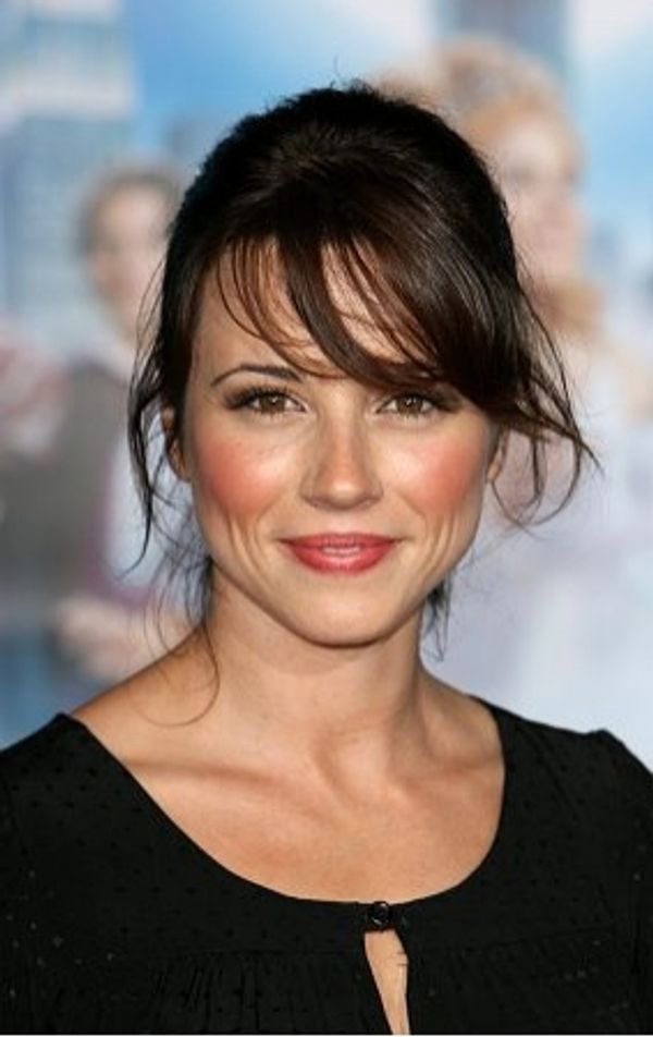 Linda Cardellini Photo