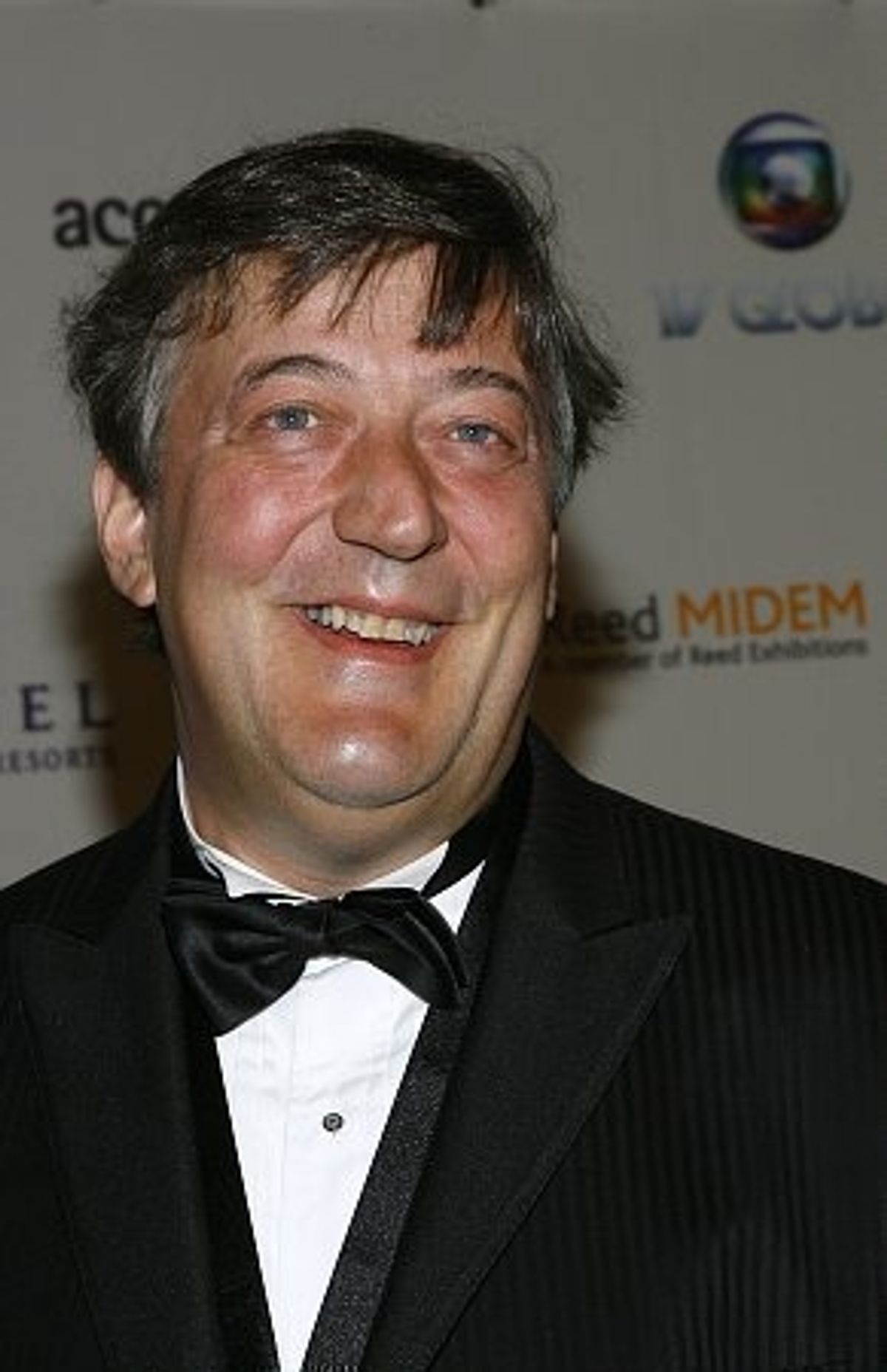 Stephen Fry at International Emmy Award Arrivals
