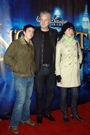 Tim Robbins with children Miles and Eva Amurri Photo