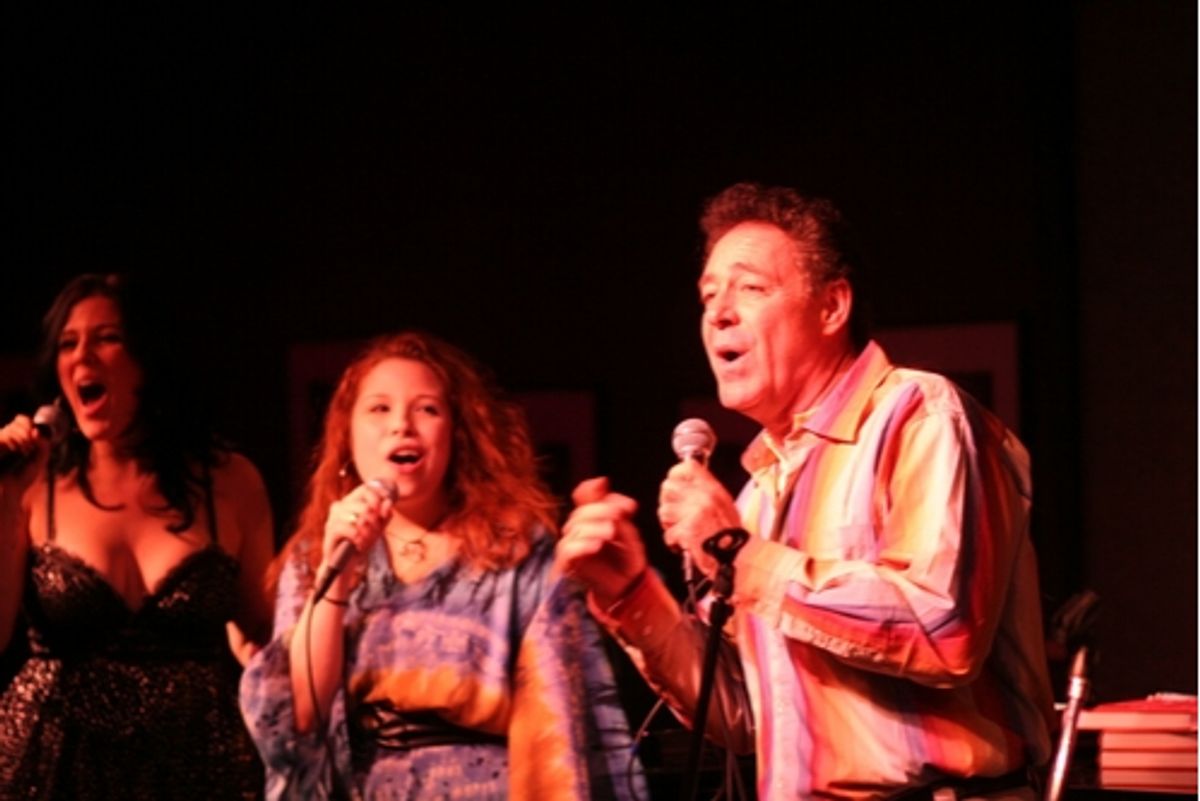 Barry Williams and the cast of Growing Up 70s at 