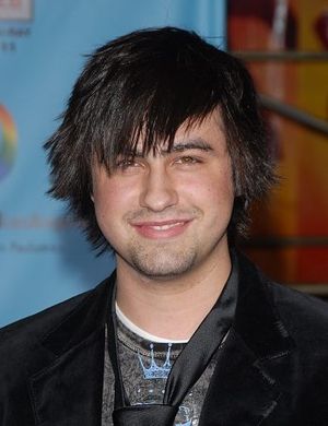 Ryne Sanborn @ BroadwayWorld Ryne Sanborn Photo